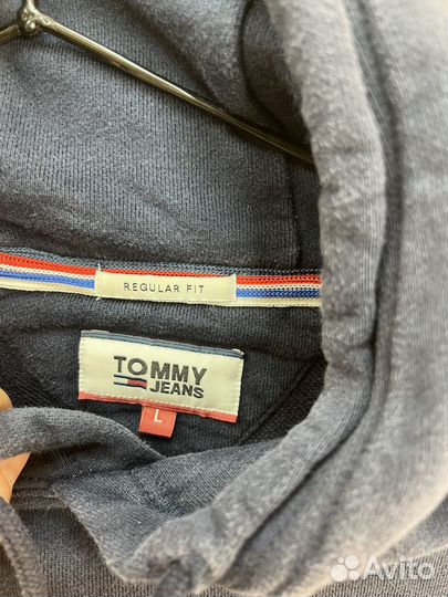 Tommy hilfiger худи