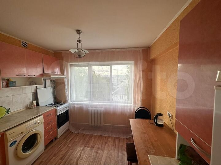 2-к. квартира, 48 м², 5/5 эт.