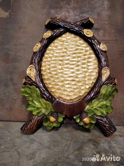 Резные медальоны