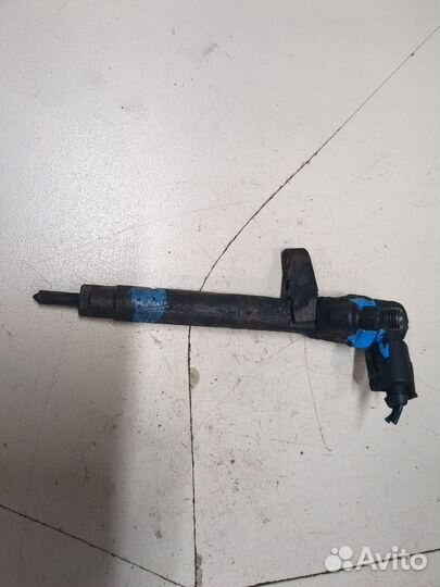 Форсунка топливная Mercedes Vito W638, 2002