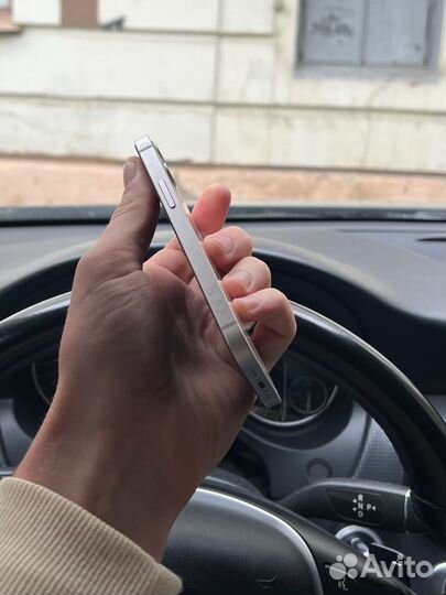 iPhone 12 mini, 64 ГБ