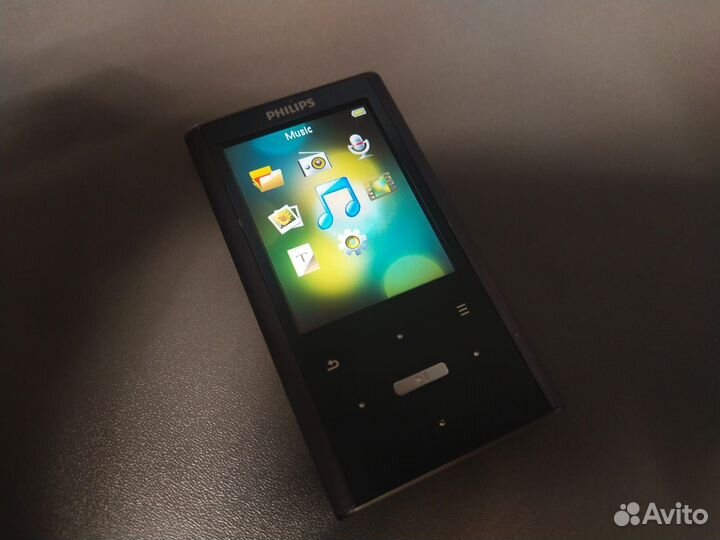 Mp3 плеер Philips GoGear Ariaz 4gb