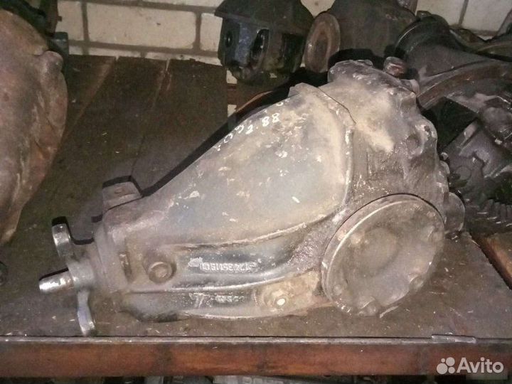 Редуктор Mercedes-Benz E-Class W124