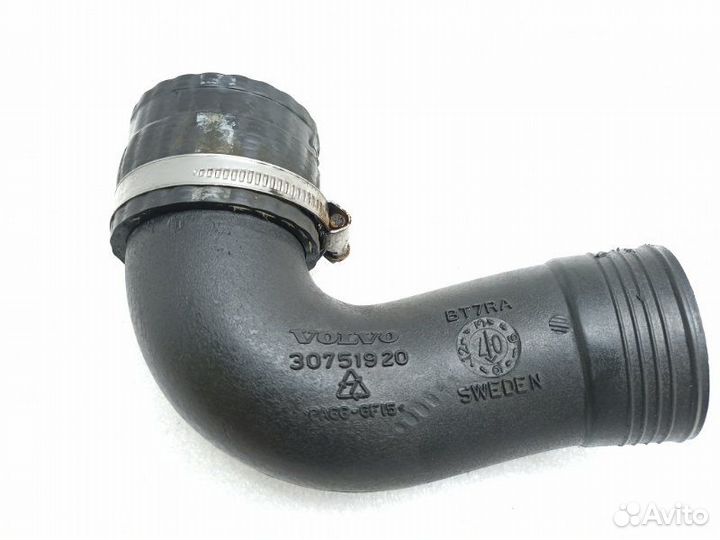 Патрубок интеркулера Volvo Xc70 3 2.4 D5244T4 2012