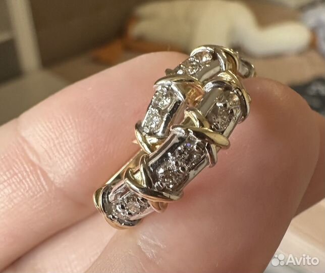 Золотые серьги с бриллиантами