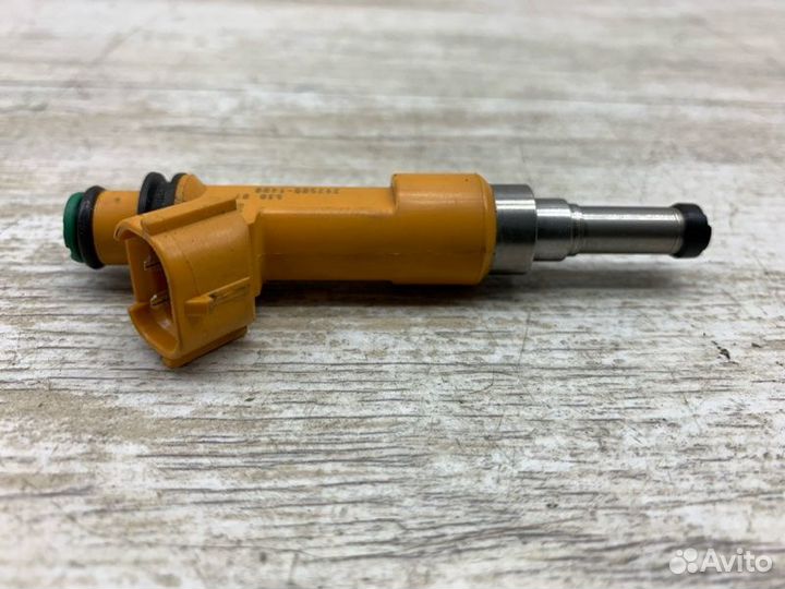 Форсунка топливная Suzuki Vitara внедорожник M16A