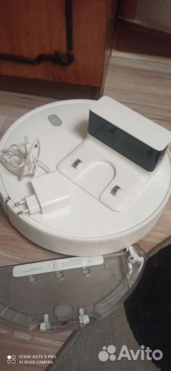 Робот пылесос