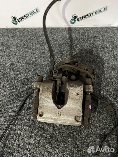 Суппорт задний Mercedes W213 W238 W205