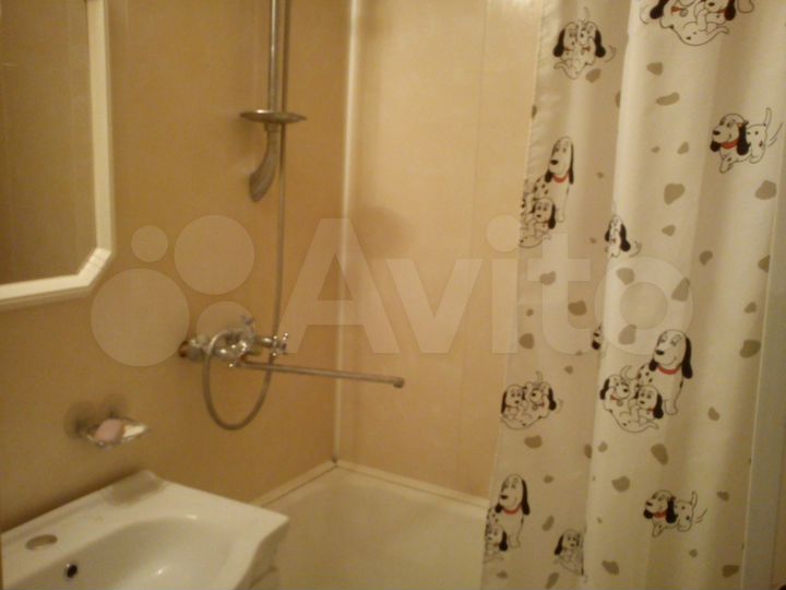 Комната 18 м² в 3-к., 9/9 эт.