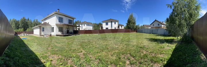 Дом 185 м² на участке 11,4 сот.