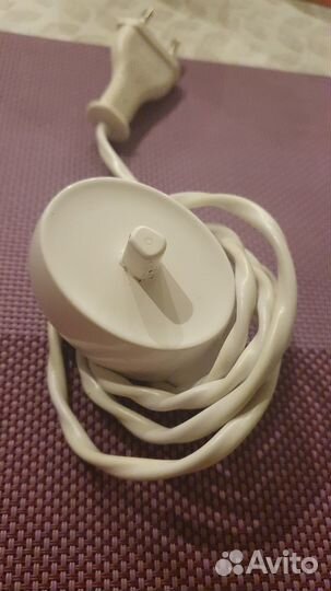 Электрическая зубная щетка braun oral b и насадка