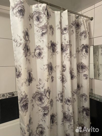 Штора для ванной