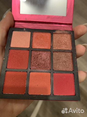 Huda beauty тени