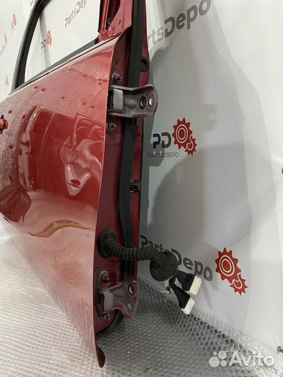 Дверь передняя правая Nissan Note Е11, 2006-2013