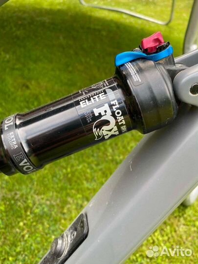 Двухподвес YT Jeffsy 29er Carbon