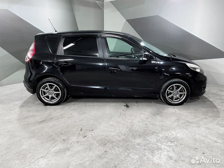 Renault Scenic 1.6 МТ, 2011, 220 223 км