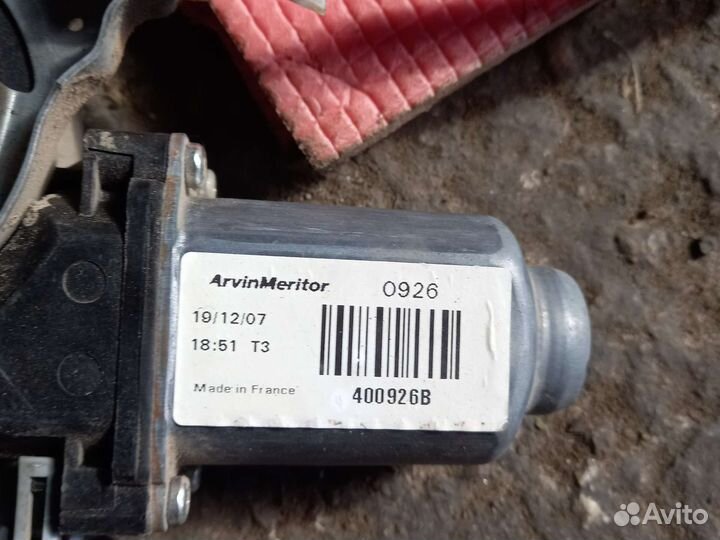 Электро стеклоподъемник nissan note E11