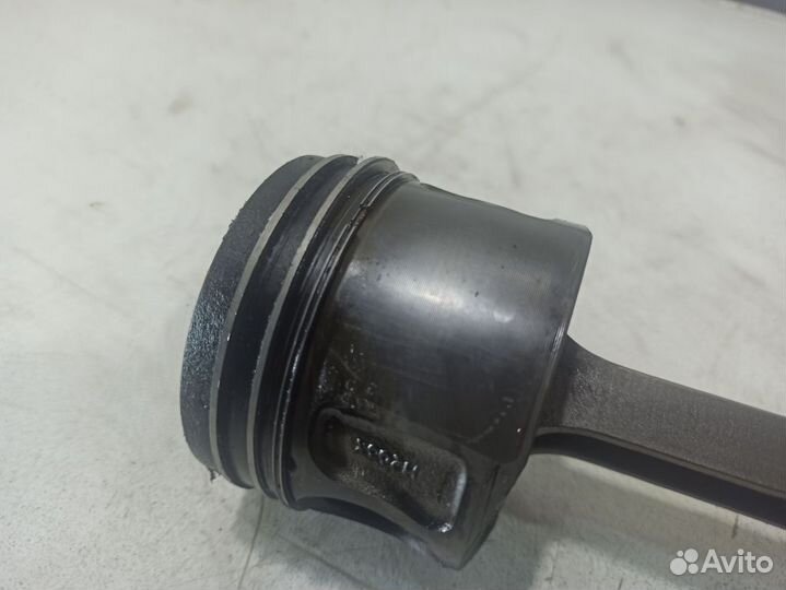 Поршень с шатуном Форд