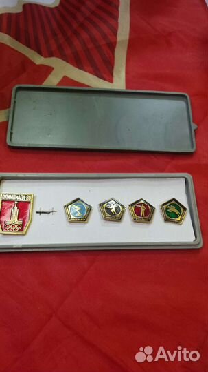 Коллекции значков СССР