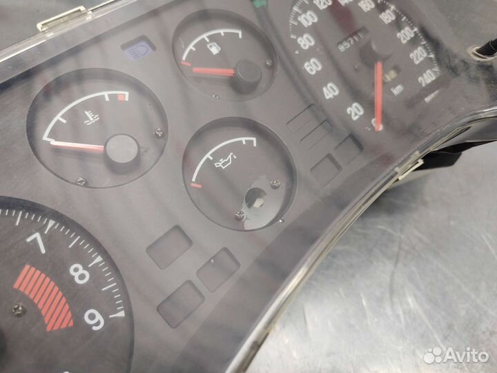 Щиток приборов Mitsubishi Eclipse 1G 1992 г.в