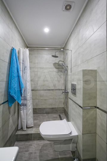 2-к. квартира, 45 м², 1/9 эт.