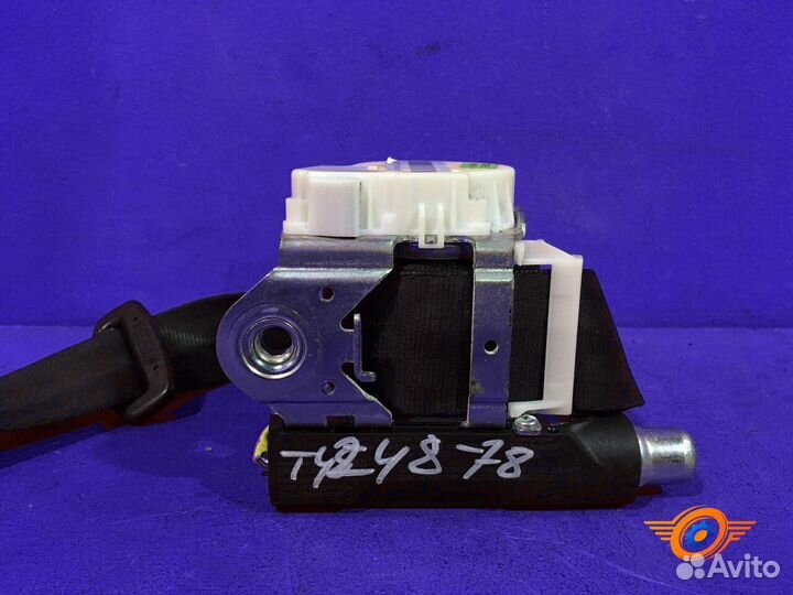 Ремень безопасности передний левый Skoda Fabia 2