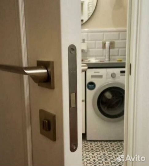 Монтаж входных дверей / замена замков