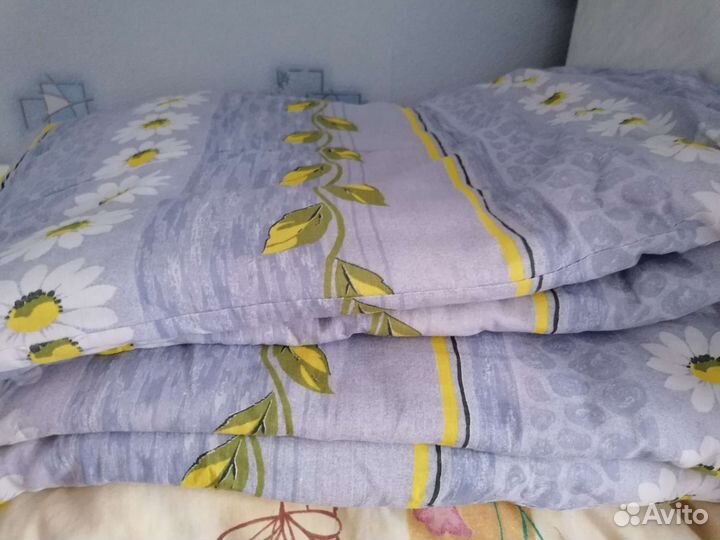 Одеяло и подушки б/у