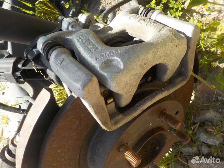 Задний правый суппорт Мазда 6, 2021 год, электро