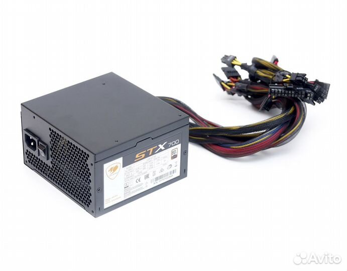 Блок питания Cougar STX 700W