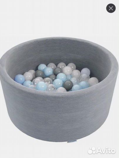 Бассейн с шариками