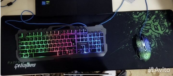 Коврик для клавитуры и мыши,для геймеров