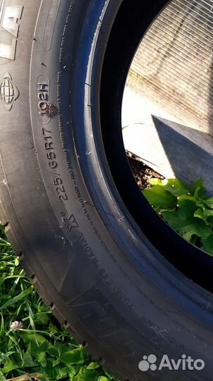 Michelin Latitude Tour HP 225/65 R17 102H