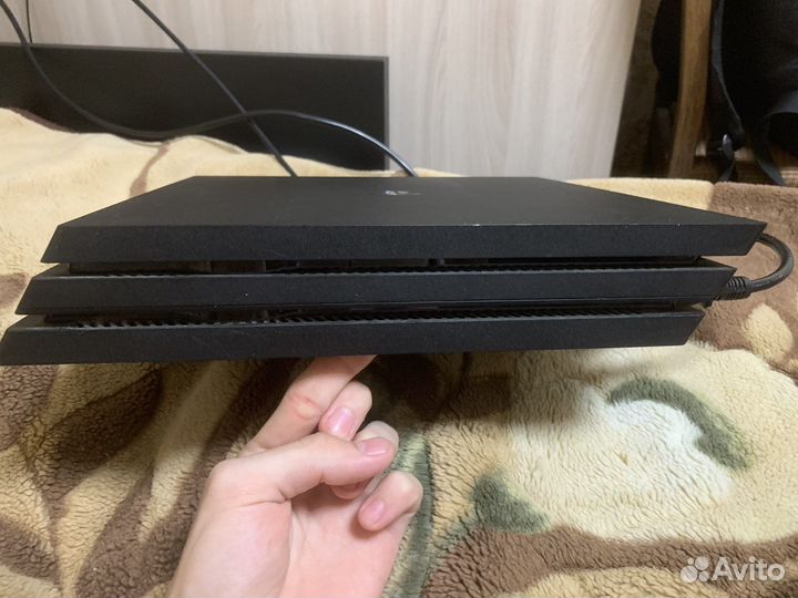 Sony PS4 pro 1tb