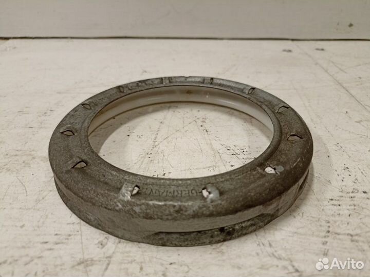 Крепление топливного насоса Bmw X3 E83 M54B30