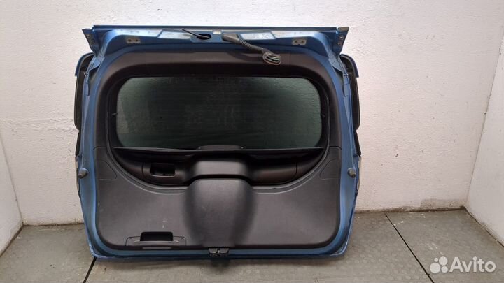 Крышка багажника Ford Kuga