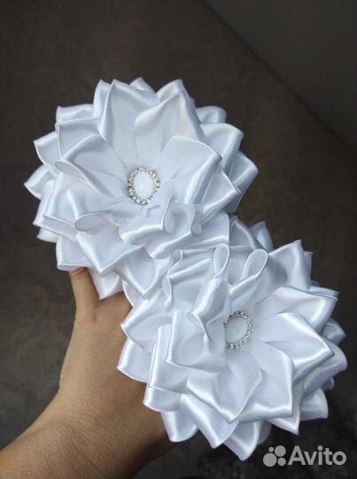 Школьные бантики