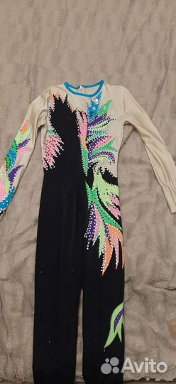 Костюм для фигурного катания