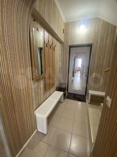 4-к. квартира, 81 м², 2/3 эт.