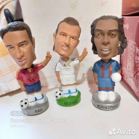 Статуэтка футболист 300 р