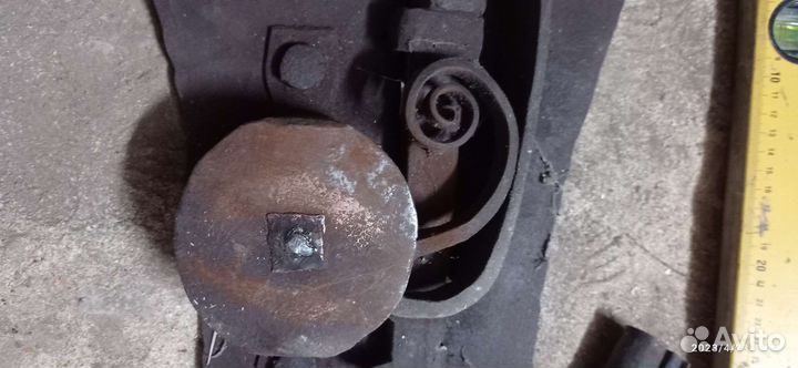 Замок церковный