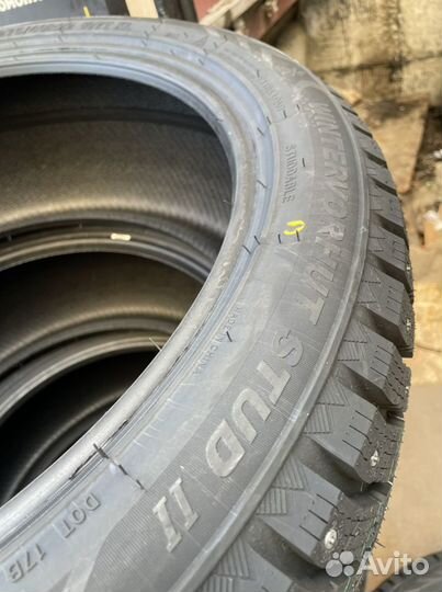 iLink Wintervorhut Stud II 275/40 R22 107T