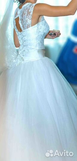 Платье свадебное