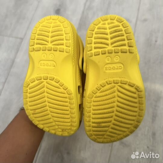 Сабо Crocs c8 + плавательный костюм