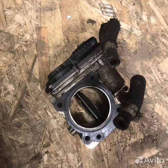 Дроссельная заслонка Toyota Land Cruiser Prado 150
