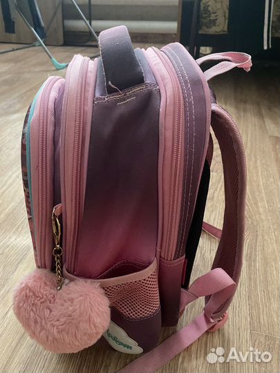 Школьный рюкзак