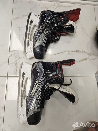 Хоккейные коньки bauer vapor x900