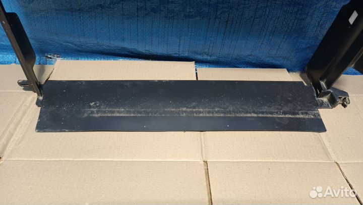 Дефлектор радиатора renault logan 2, sandero 2