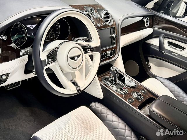 Bentley Bentayga AT, 2017, 81 000 км объявление продам