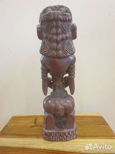 Тотем статуэтка